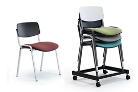 Chaise iso coloree avec tablette pour conferences et formations Sally