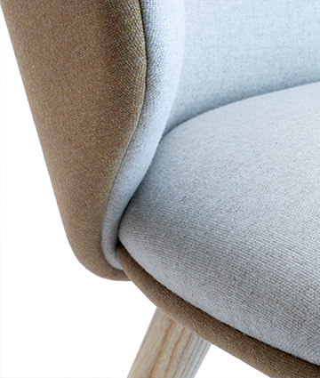 canape-lounge-colore-avec-dossier-haut-pieds-en-bois-alise-4g-dettaglio-img-01