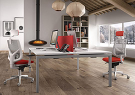 chaise de bureau blanche en maille respirante au design minimaliste Active RE