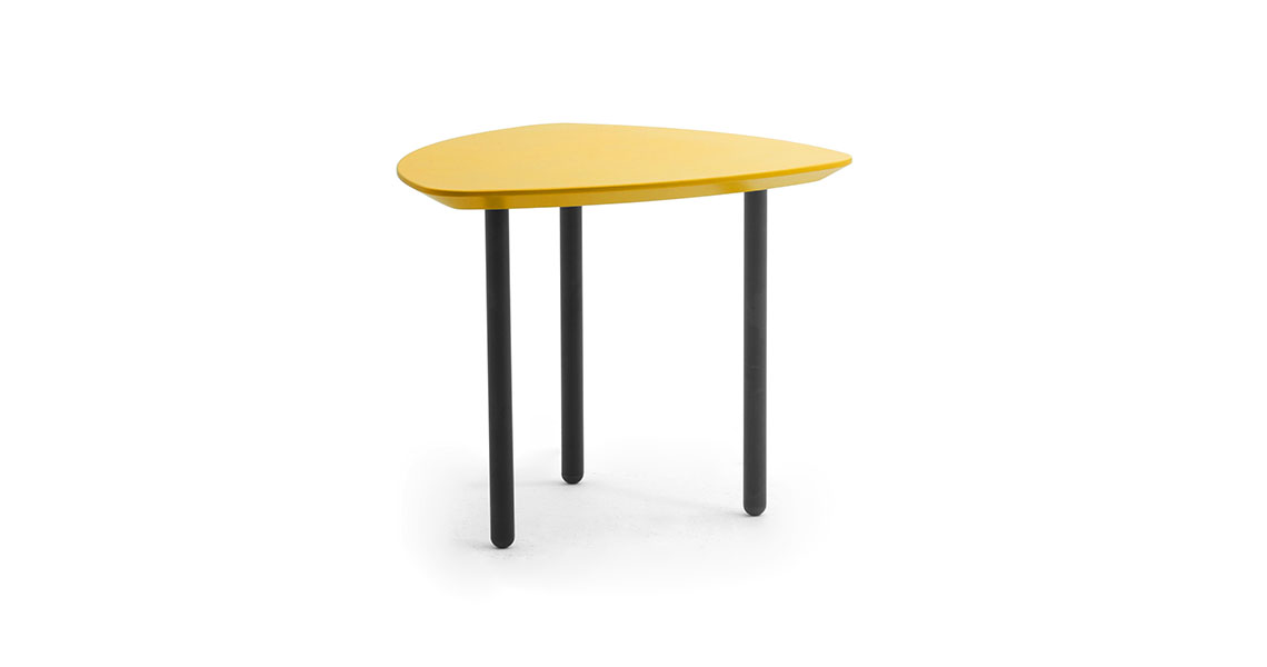 design-tables-basses-p-salles-d-attente-reception-eos